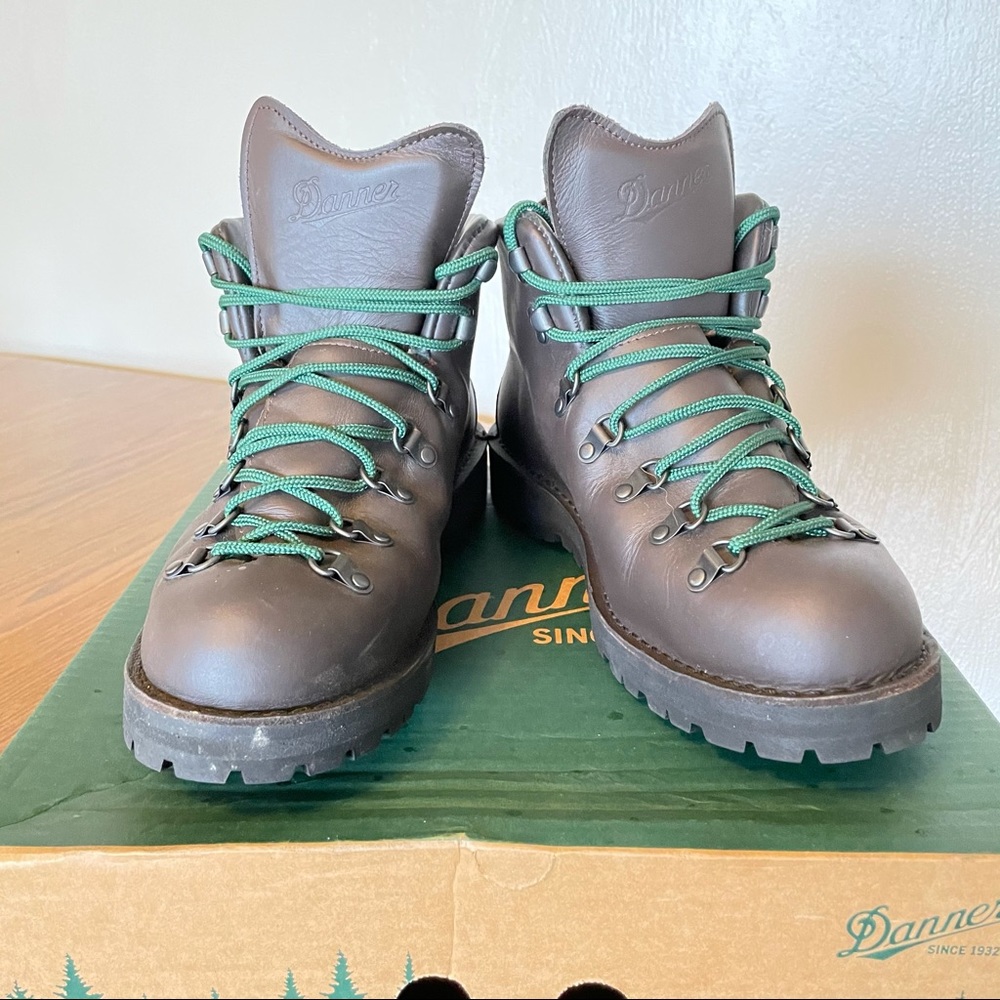 Men’s Danner Mountain Light II